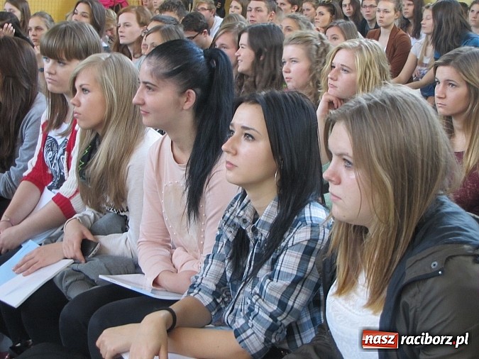 Zdjęcie w galerii na portalu naszraciborz.pl: Chroń się przed rakiem! Wykład w Zespole Szkół Mechanicznych  wiadomości z regionu