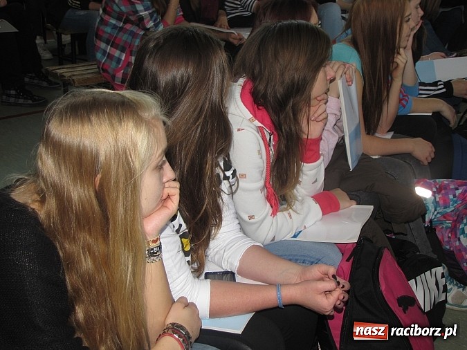 Zdjęcie w galerii na portalu naszraciborz.pl: Chroń się przed rakiem! Wykład w Zespole Szkół Mechanicznych  wiadomości z regionu