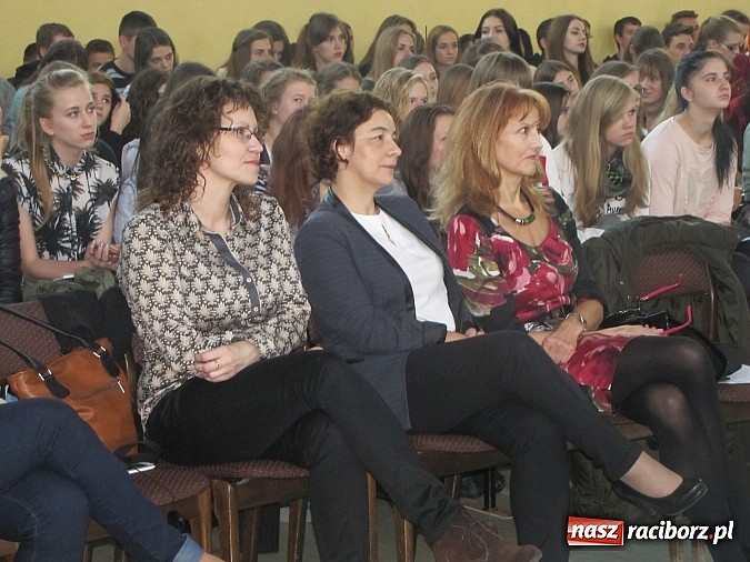 Zdjęcie w galerii na portalu naszraciborz.pl: Chroń się przed rakiem! Wykład w Zespole Szkół Mechanicznych  wiadomości z regionu