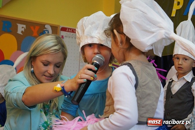 Zdjęcie w galerii na portalu naszraciborz.pl: Dzieci z Nędzy oficjalnie pasowane na przedszkolaka wiadomości z regionu