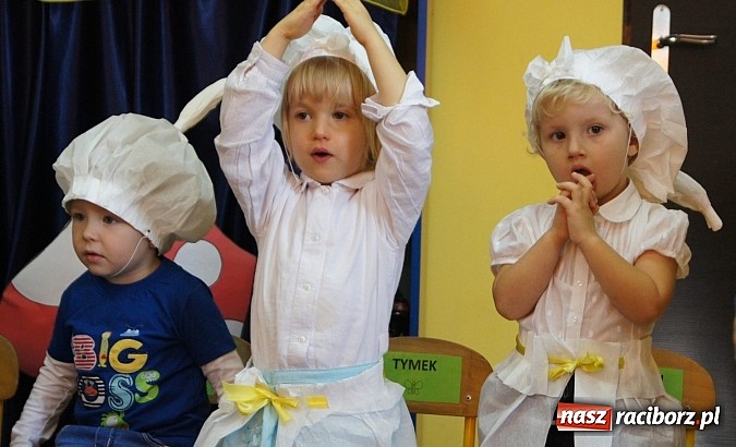 Zdjęcie w galerii na portalu naszraciborz.pl: Dzieci z Nędzy oficjalnie pasowane na przedszkolaka wiadomości z regionu