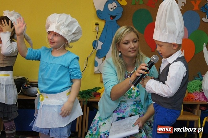 Zdjęcie w galerii na portalu naszraciborz.pl: Dzieci z Nędzy oficjalnie pasowane na przedszkolaka wiadomości z regionu