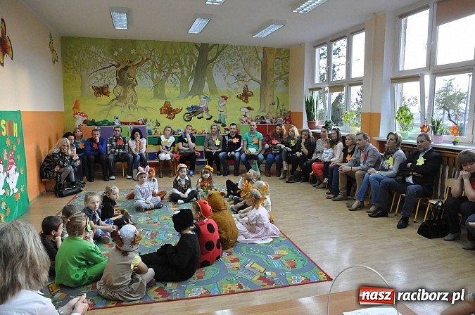 Zdjęcie w galerii na portalu naszraciborz.pl: Jesienne zajęcia integracyjne w brzeskim przedszkolu wiadomości z regionu