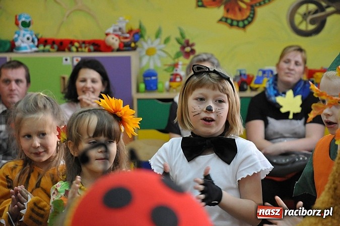 Zdjęcie w galerii na portalu naszraciborz.pl: Jesienne zajęcia integracyjne w brzeskim przedszkolu wiadomości z regionu