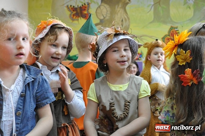 Zdjęcie w galerii na portalu naszraciborz.pl: Jesienne zajęcia integracyjne w brzeskim przedszkolu wiadomości z regionu