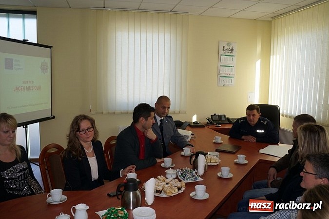 Zdjęcie w galerii na portalu naszraciborz.pl: Berlińscy policjanci w komendzie w Raciborzu  wiadomości z regionu