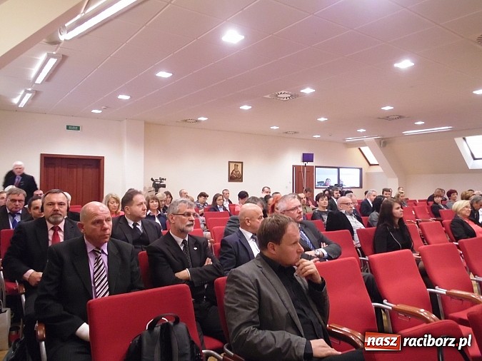 Zdjęcie w galerii na portalu naszraciborz.pl: Sześć Euroregion&oacute;w na konferencji w Raciborzu wiadomości z regionu