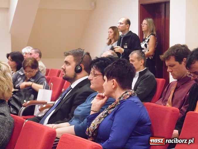 Zdjęcie w galerii na portalu naszraciborz.pl: Sześć Euroregion&oacute;w na konferencji w Raciborzu wiadomości z regionu