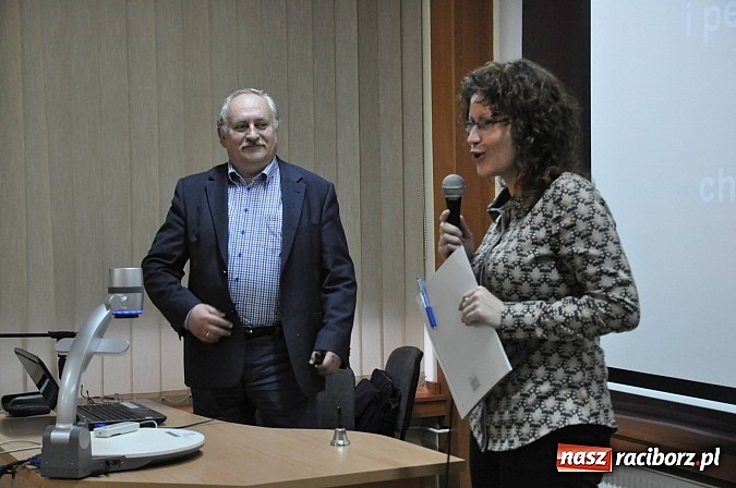 Zdjęcie w galerii na portalu naszraciborz.pl: Komunikacja z rodziną i personelem medycznym osób dotkniętych chorobą nowotworową wiadomości z regionu