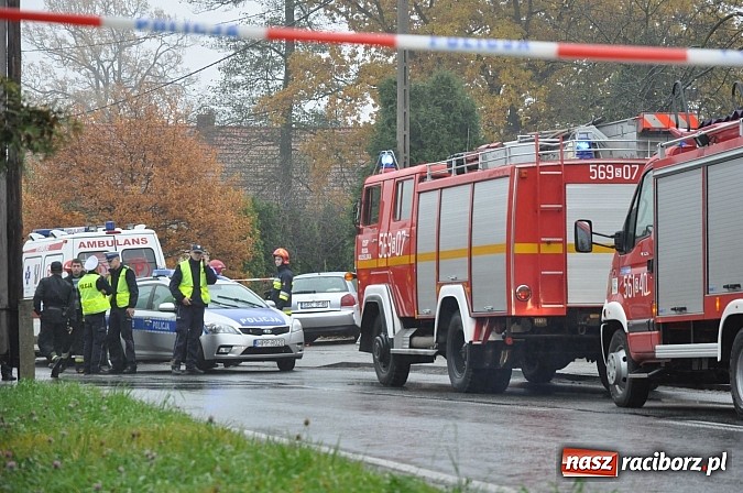 Zdjęcie w galerii na portalu naszraciborz.pl: Tragedia w Rudzie Kozielskiej. Dwie kobiety śmiertelnie potrącone przez auto dostawcze wiadomości z regionu