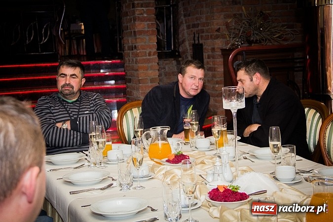 Zdjęcie w galerii na portalu naszraciborz.pl: Hodowcy gołębi podsumowali sezon wiadomości z regionu