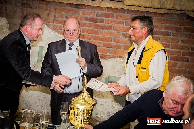 Zdjęcie w galerii na portalu naszraciborz.pl: Hodowcy gołębi podsumowali sezon wiadomości z regionu