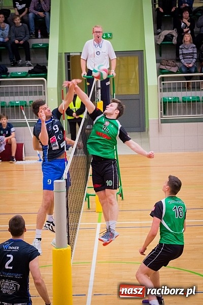 Zdjęcie w galerii na portalu naszraciborz.pl: Rafako-Winner: Słaby początek, waleczny finisz wiadomości z regionu