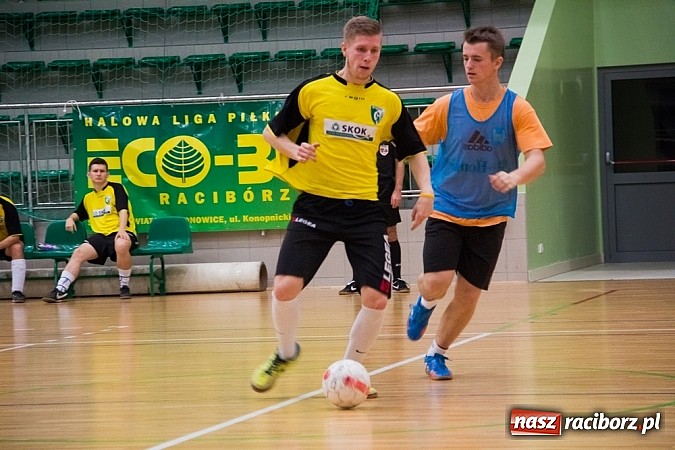 Zdjęcie w galerii na portalu naszraciborz.pl: HLPN: Rafał Mandrysz pogrążył Burbon wiadomości z regionu