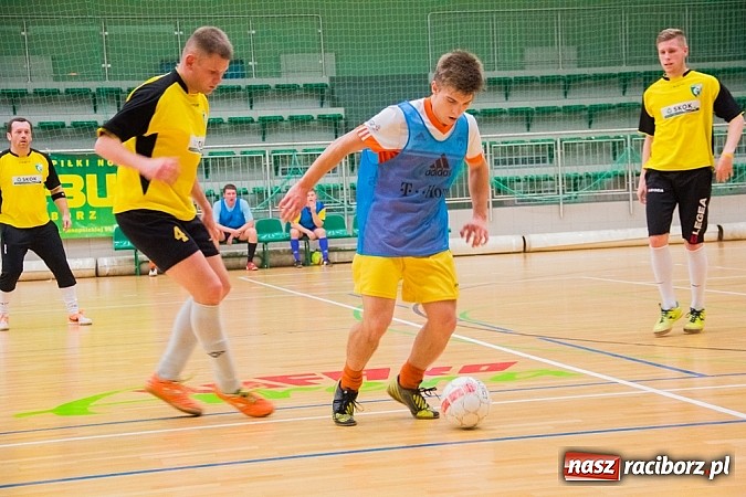 Zdjęcie w galerii na portalu naszraciborz.pl: HLPN: Rafał Mandrysz pogrążył Burbon wiadomości z regionu