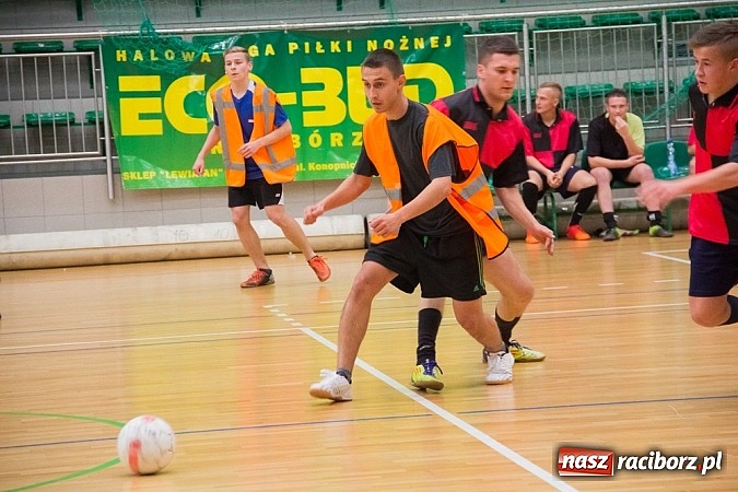 Zdjęcie w galerii na portalu naszraciborz.pl: HLPN: Rafał Mandrysz pogrążył Burbon wiadomości z regionu