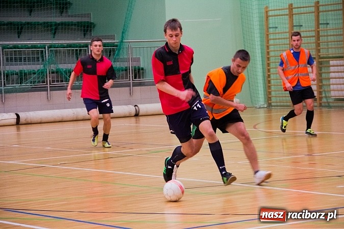 Zdjęcie w galerii na portalu naszraciborz.pl: HLPN: Rafał Mandrysz pogrążył Burbon wiadomości z regionu