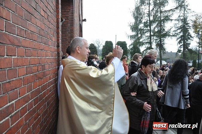 Zdjęcie w galerii na portalu naszraciborz.pl: Św. Marcin z Tours pojawił się dziś w Brzeziu wiadomości z regionu