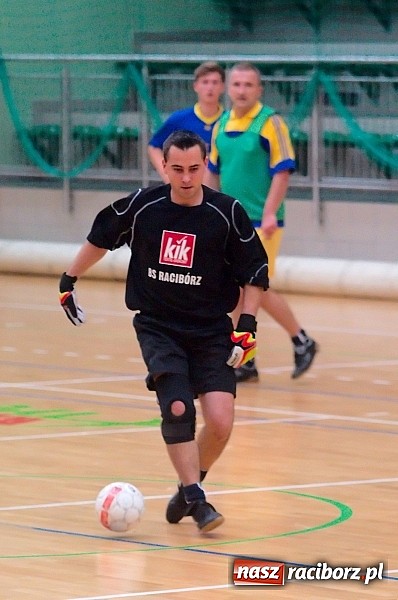 Zdjęcie w galerii na portalu naszraciborz.pl: Słaba inauguracja Feniksa. Nerwówka w starciu Tritli i Wychylylybymy wiadomości z regionu