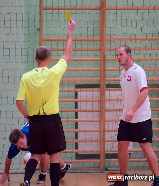 Zdjęcie w galerii na portalu naszraciborz.pl: Słaba inauguracja Feniksa. Nerwówka w starciu Tritli i Wychylylybymy wiadomości z regionu