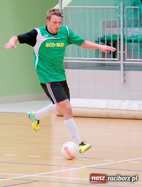 Zdjęcie w galerii na portalu naszraciborz.pl: Słaba inauguracja Feniksa. Nerwówka w starciu Tritli i Wychylylybymy wiadomości z regionu