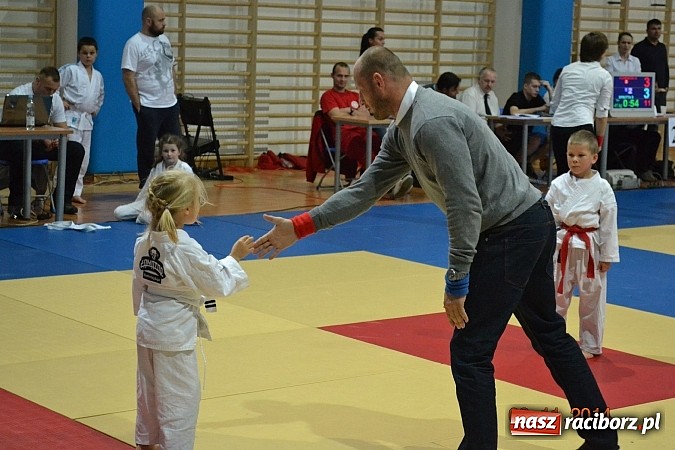 Zdjęcie w galerii na portalu naszraciborz.pl: Udany start najmłodszych Łamatorów wiadomości z regionu