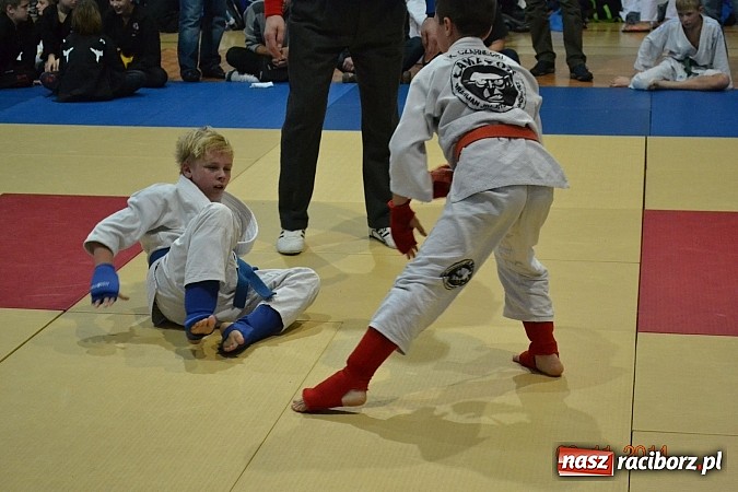 Zdjęcie w galerii na portalu naszraciborz.pl: Udany start najmłodszych Łamatorów wiadomości z regionu