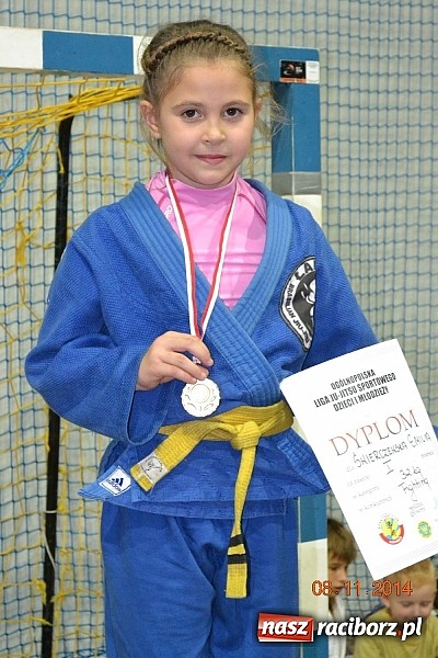 Zdjęcie w galerii na portalu naszraciborz.pl: Udany start najmłodszych Łamatorów wiadomości z regionu