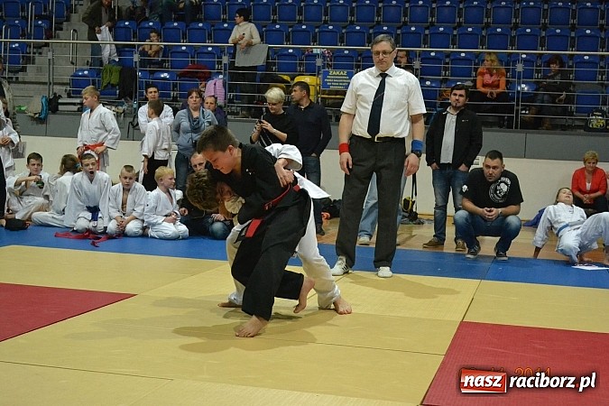 Zdjęcie w galerii na portalu naszraciborz.pl: Udany start najmłodszych Łamatorów wiadomości z regionu