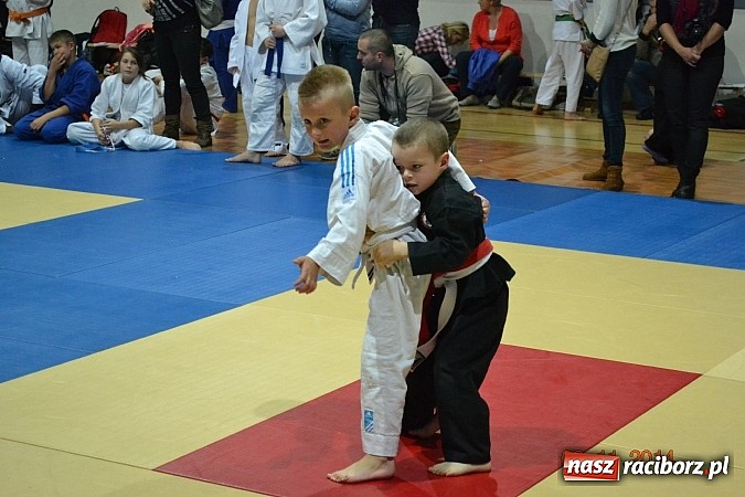 Zdjęcie w galerii na portalu naszraciborz.pl: Udany start najmłodszych Łamatorów wiadomości z regionu