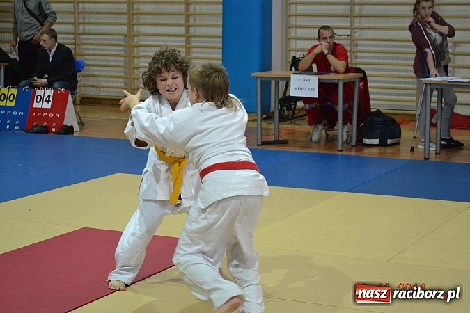 Zdjęcie w galerii na portalu naszraciborz.pl: Udany start najmłodszych Łamatorów wiadomości z regionu