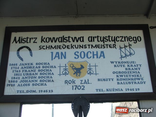 Zdjęcie w galerii na portalu naszraciborz.pl: Majstrowa młotem wywija wiadomości z regionu