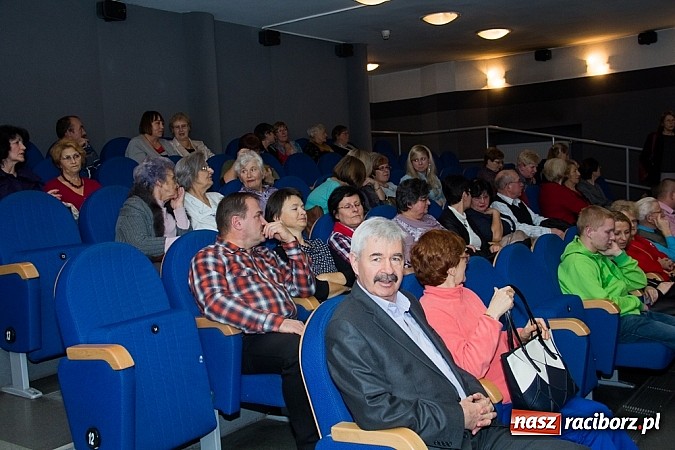 Zdjęcie w galerii na portalu naszraciborz.pl: TE-REG-REC na deskach Strzechy wiadomości z regionu