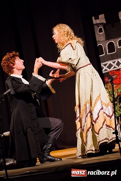 Zdjęcie w galerii na portalu naszraciborz.pl: TE-REG-REC na deskach Strzechy wiadomości z regionu