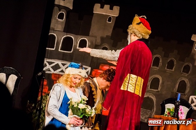 Zdjęcie w galerii na portalu naszraciborz.pl: TE-REG-REC na deskach Strzechy wiadomości z regionu