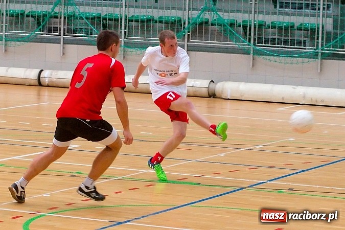 Zdjęcie w galerii na portalu naszraciborz.pl: Pędzące Byki nie sprostały Harpaganom wiadomości z regionu