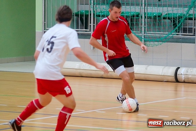 Zdjęcie w galerii na portalu naszraciborz.pl: Pędzące Byki nie sprostały Harpaganom wiadomości z regionu