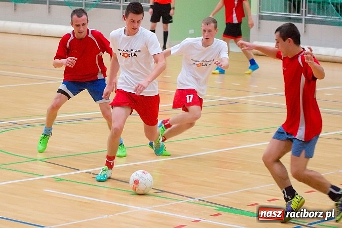 Zdjęcie w galerii na portalu naszraciborz.pl: Pędzące Byki nie sprostały Harpaganom wiadomości z regionu