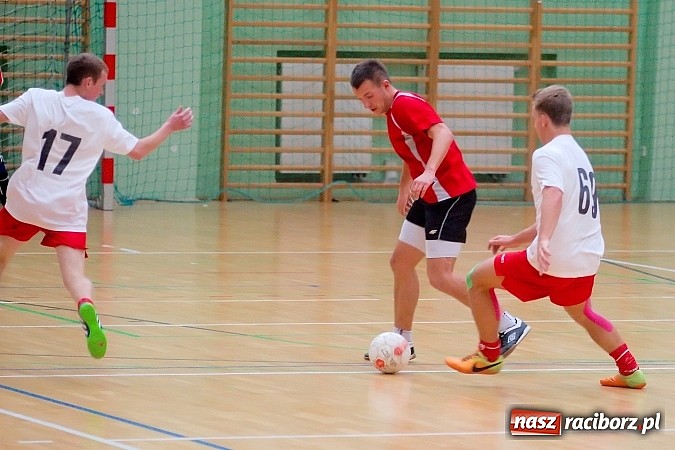 Zdjęcie w galerii na portalu naszraciborz.pl: Pędzące Byki nie sprostały Harpaganom wiadomości z regionu