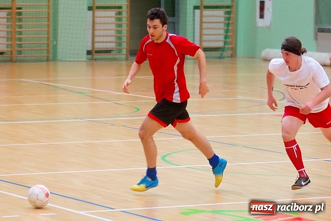 Zdjęcie w galerii na portalu naszraciborz.pl: Pędzące Byki nie sprostały Harpaganom wiadomości z regionu