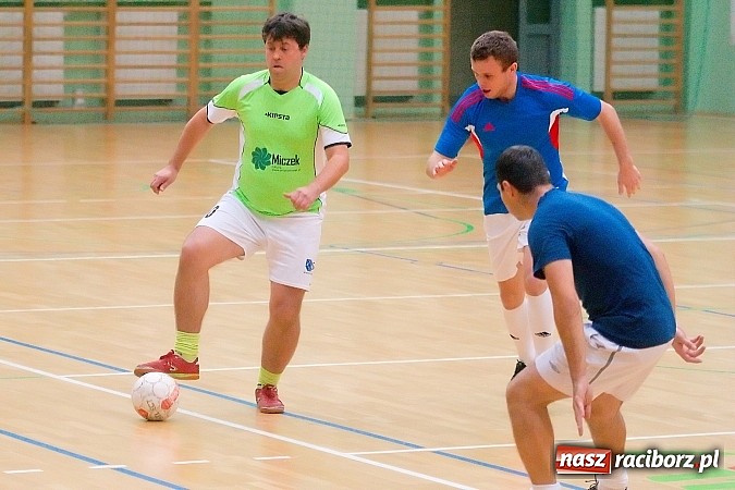 Zdjęcie w galerii na portalu naszraciborz.pl: Pędzące Byki nie sprostały Harpaganom wiadomości z regionu