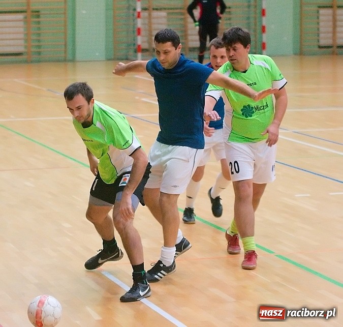 Zdjęcie w galerii na portalu naszraciborz.pl: Pędzące Byki nie sprostały Harpaganom wiadomości z regionu