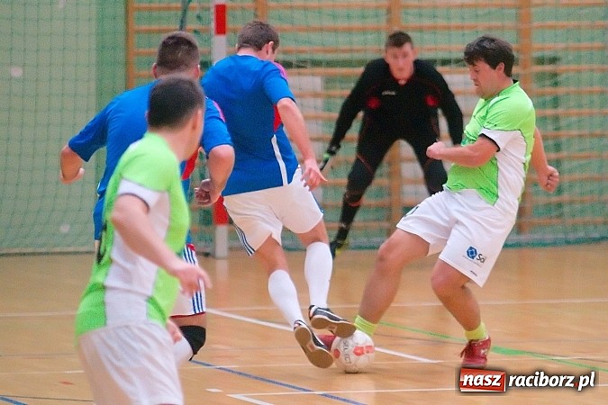 Zdjęcie w galerii na portalu naszraciborz.pl: Pędzące Byki nie sprostały Harpaganom wiadomości z regionu