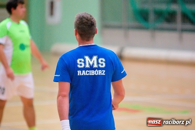 Zdjęcie w galerii na portalu naszraciborz.pl: Pędzące Byki nie sprostały Harpaganom wiadomości z regionu