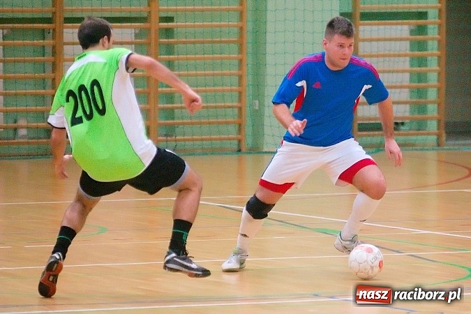 Zdjęcie w galerii na portalu naszraciborz.pl: Pędzące Byki nie sprostały Harpaganom wiadomości z regionu
