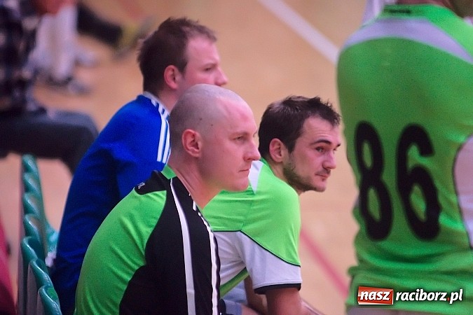 Zdjęcie w galerii na portalu naszraciborz.pl: Pędzące Byki nie sprostały Harpaganom wiadomości z regionu