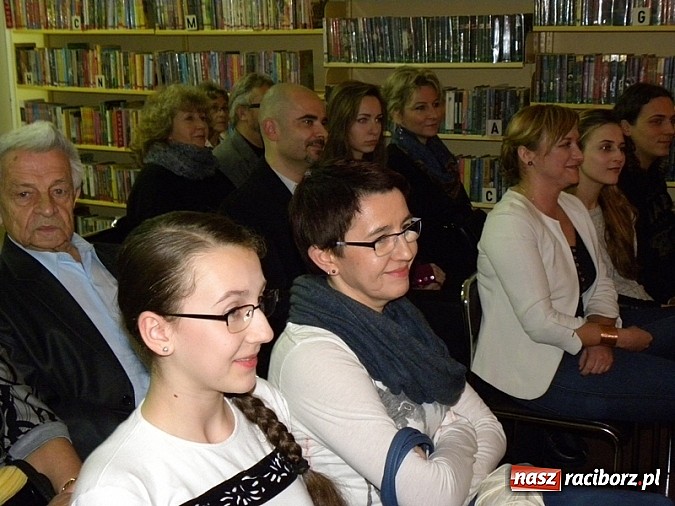 Zdjęcie w galerii na portalu naszraciborz.pl: Racibórz prozą zaczarowany - wyniki wiadomości z regionu