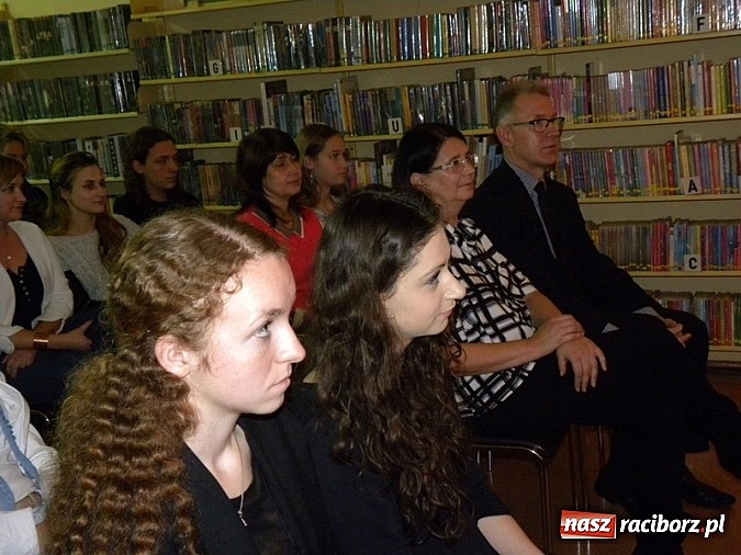 Zdjęcie w galerii na portalu naszraciborz.pl: Racibórz prozą zaczarowany - wyniki wiadomości z regionu