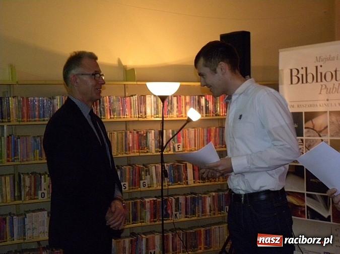 Zdjęcie w galerii na portalu naszraciborz.pl: Racibórz prozą zaczarowany - wyniki wiadomości z regionu