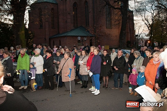 Zdjęcie w galerii na portalu naszraciborz.pl: O tym, jak święty  Marcin do Floriana świętego w Markowicach zajechał… wiadomości z regionu